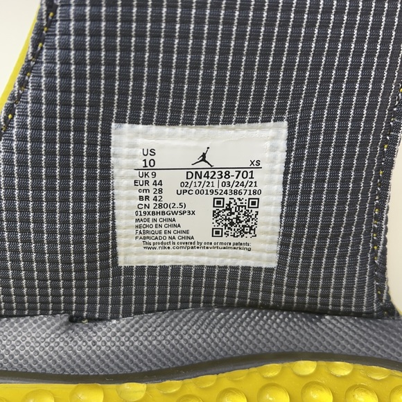 Nike Air Jordan Hydro IV 4 Lightning DN4238-701 - Picture 9 of 10